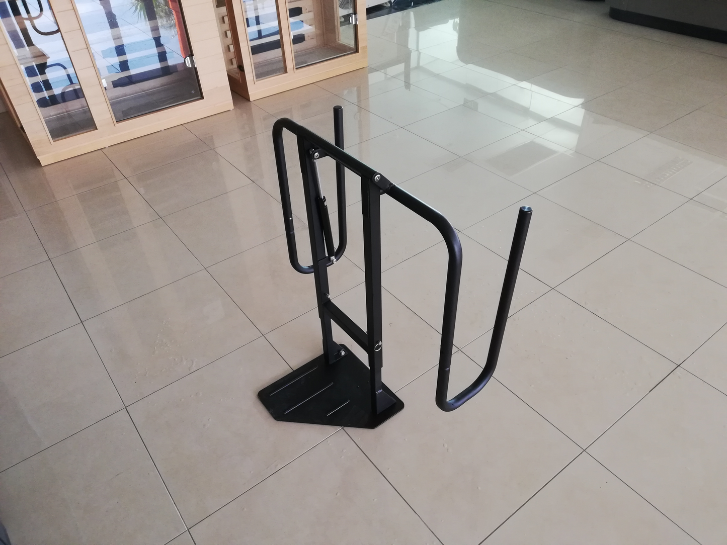 Spa Cover Lifter $390.00